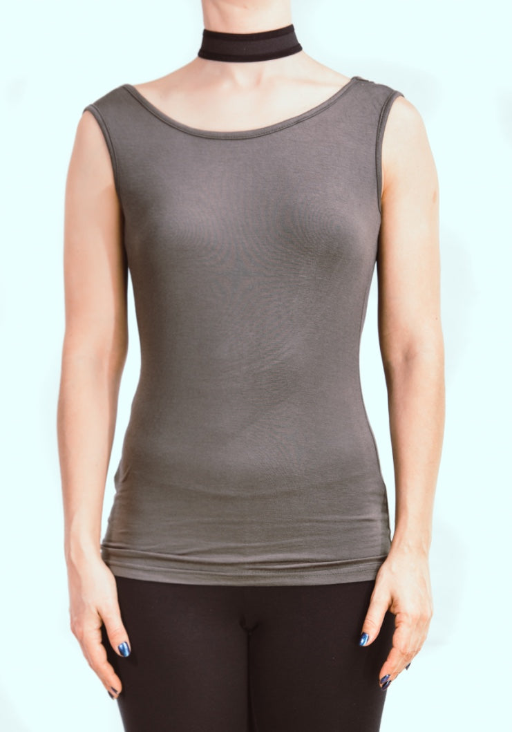 Solid Sleeveless Top With Open Back
